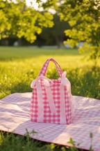 Picnically Yours Picnic basket bag
