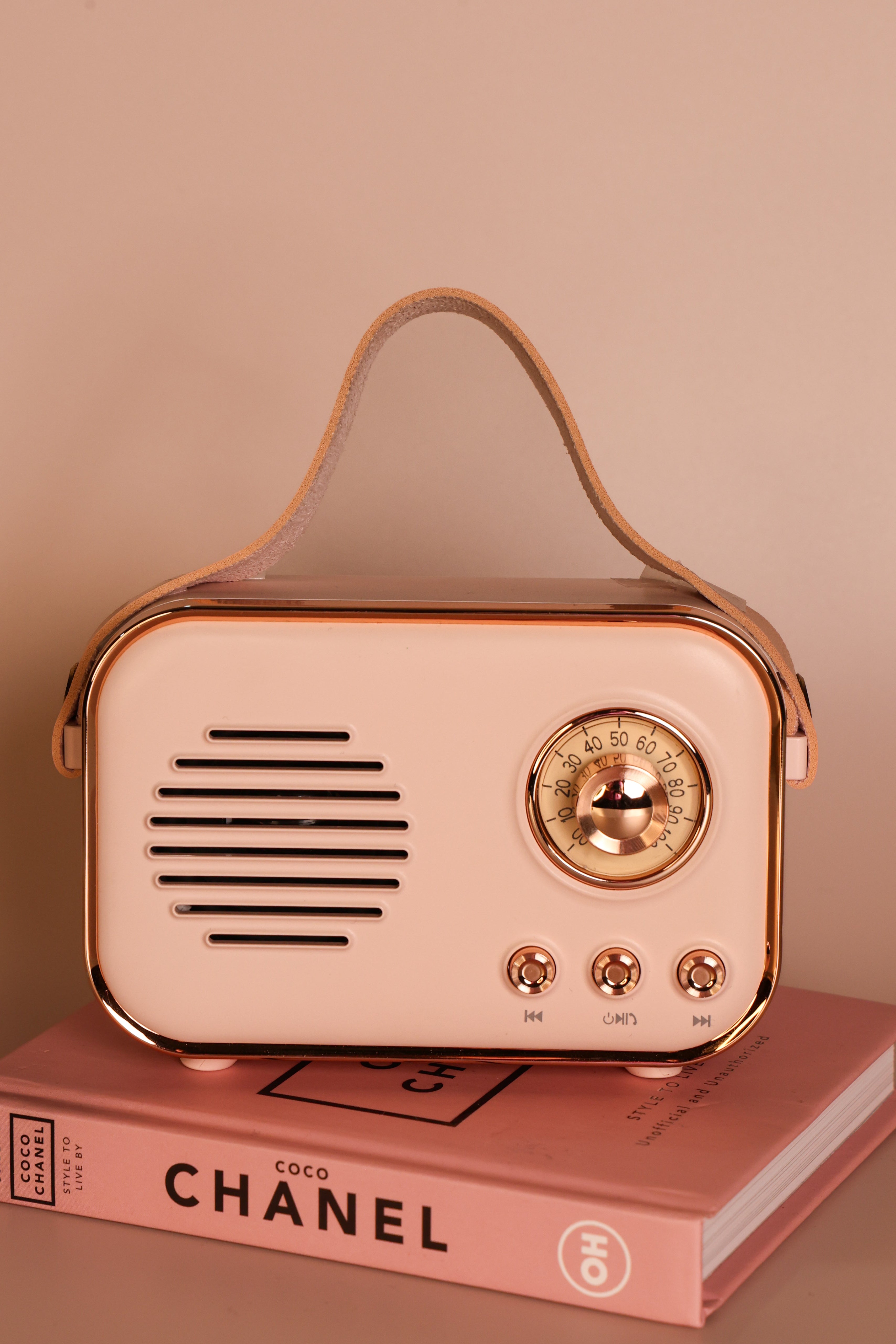 VibeBox retro mini speaker