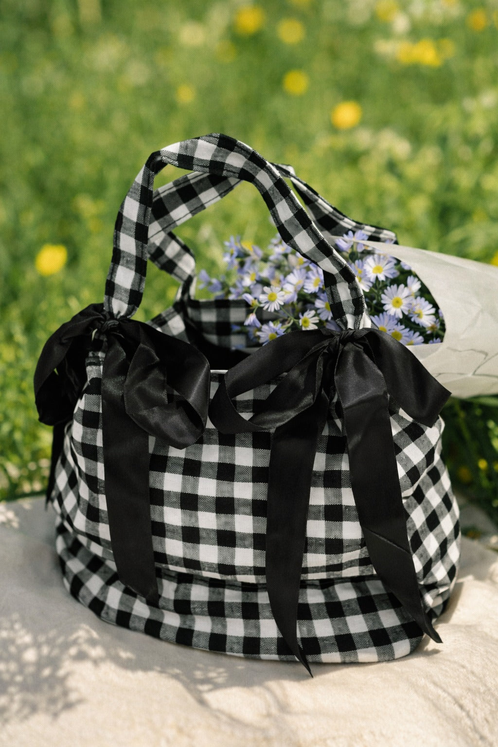 Picnically Yours Picnic basket bag